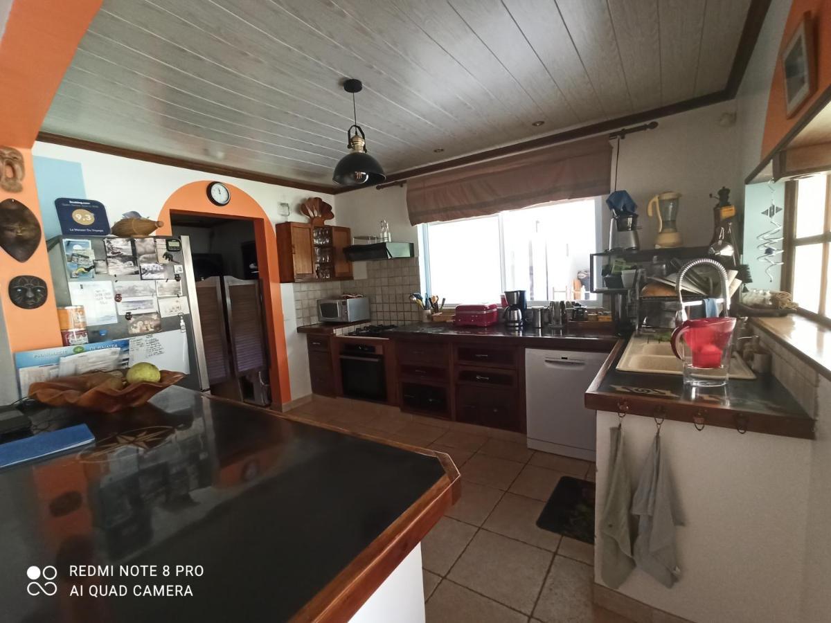 La Maison Du Voyage Tevaitoa Exteriör bild